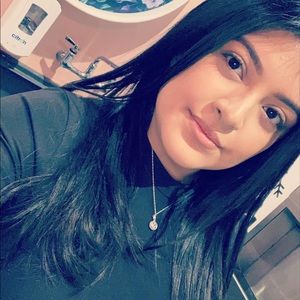 Meet your Posher, Lilian